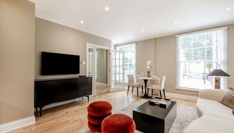 Grosvenor Hill, London